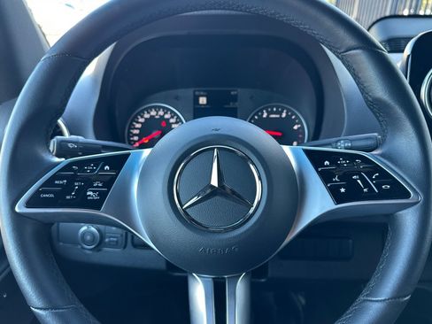 Used 2025 Mercedes-Benz Sprinter 3500 image 24