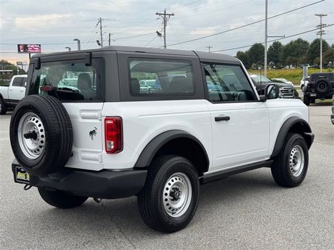 Used 2025 Ford Bronco 2-Door image 3