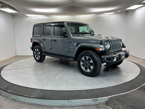 Used 2023 Jeep Wrangler Sahara w/ Cold Weather Group image 7