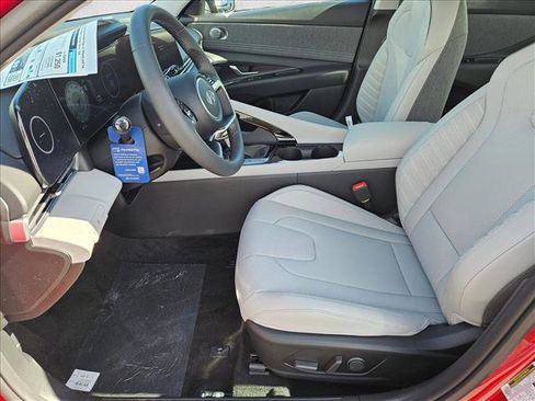 New 2026 Hyundai Elantra Limited image 11