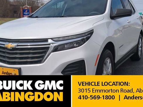 Used 2022 Chevrolet Equinox LS image 1