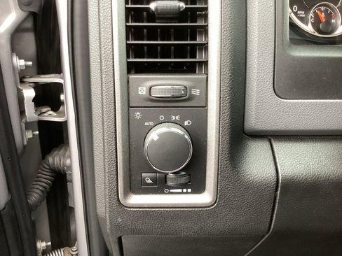 Used 2019 RAM 1500 Tradesman w/ Chrome Plus Package image 24