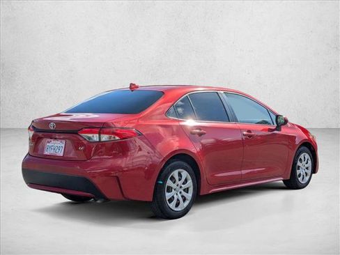 Certified 2020 Toyota Corolla LE image 5