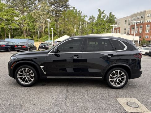 Used 2024 BMW X5 sDrive40i image 2