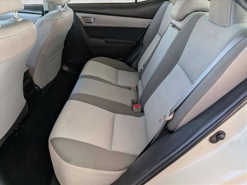 Used 2019 Toyota Corolla LE image 17