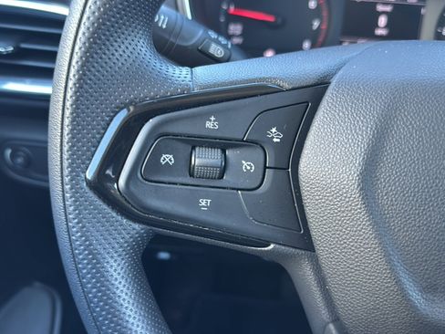 Used 2022 Chevrolet TrailBlazer LT w/ Convenience Package image 29