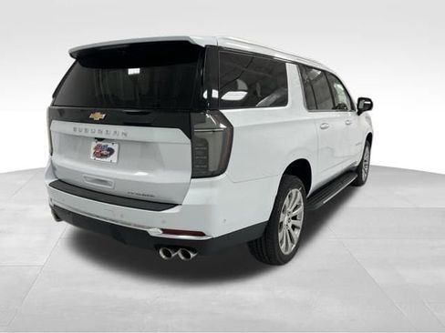 New 2026 Chevrolet Suburban Premier w/ Sun And Tow Package AWD/4WD image 18
