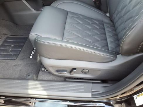 New 2026 Nissan Rogue Platinum AWD/4WD image 7
