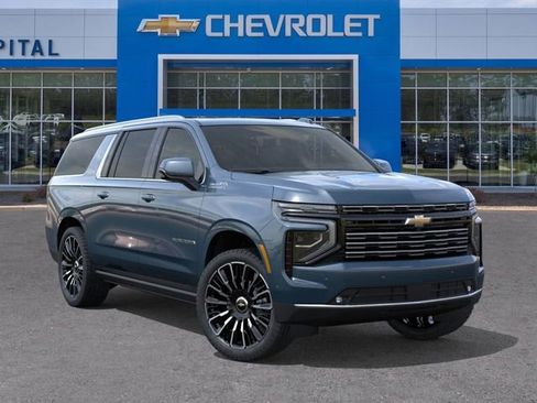 New 2026 Chevrolet Suburban High Country image 7