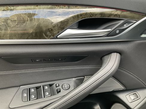 Used 2021 BMW 530i xDrive w/ Premium Package AWD/4WD image 27