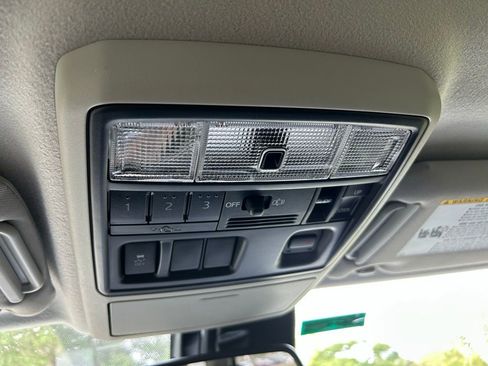 Used 2023 Toyota 4Runner Limited RWD image 32