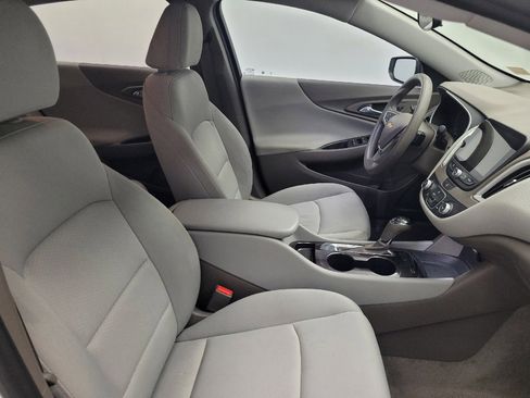 Used 2019 Chevrolet Malibu LS image 21