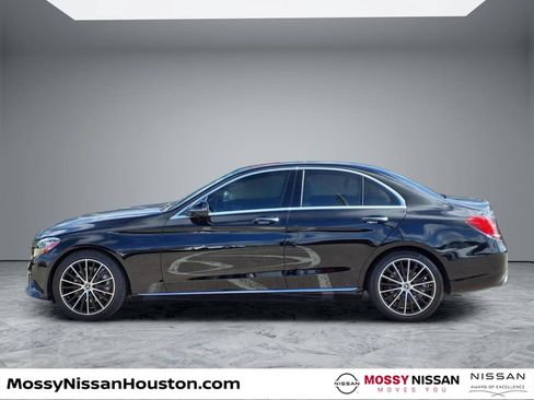 Used 2021 Mercedes-Benz C 300 Sedan image 5