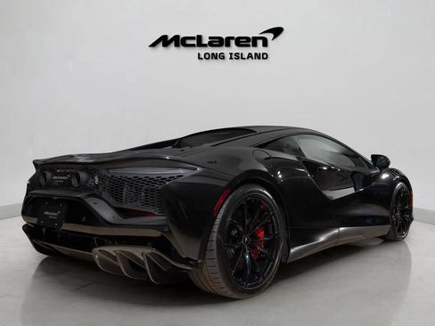 Used 2023 McLaren Artura image 4
