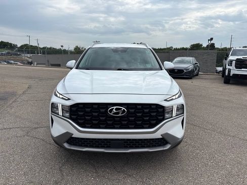 Used 2023 Hyundai Santa Fe SEL AWD/4WD image 2