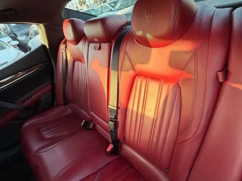 Used 2016 Maserati Ghibli S RWD image 8