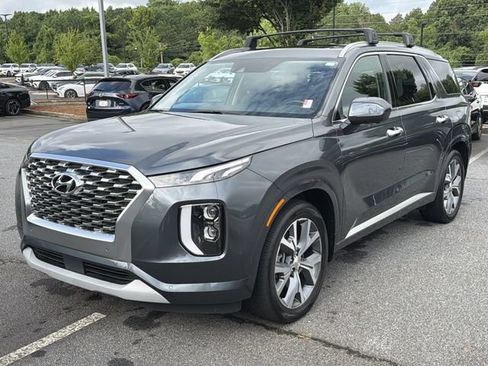 Used 2021 Hyundai Palisade Limited FWD image 3