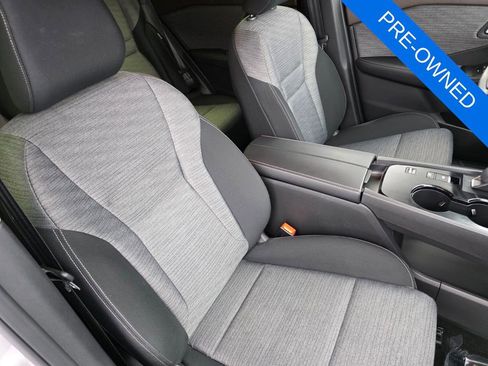 Used 2023 Nissan Rogue SV image 27