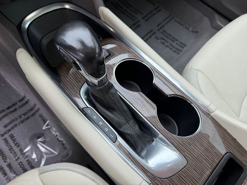 Used 2021 Chevrolet Malibu LT w/ Leather Package image 26