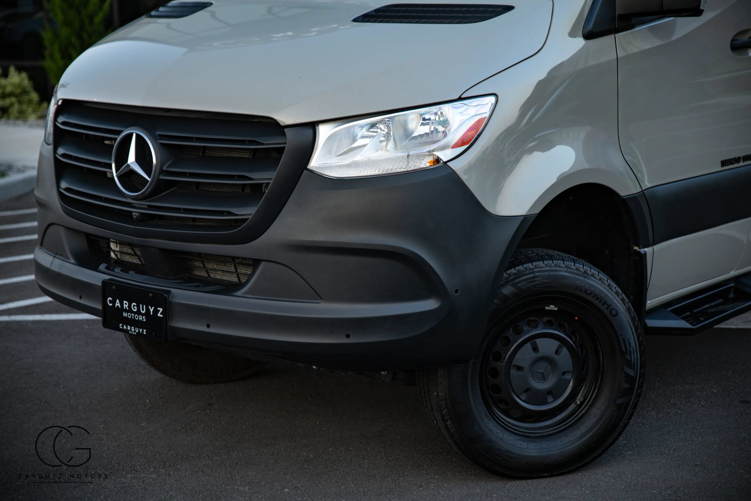 Used 2024 Mercedes-Benz Sprinter 2500 image 4