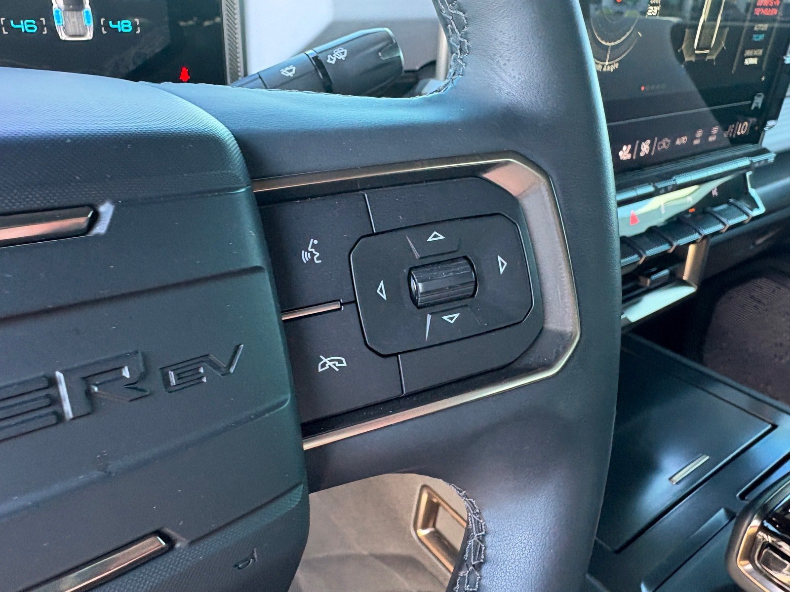 Used 2022 GMC Hummer EV Edition 1 w/ LPO, Illumination Package AWD/4WD image 19