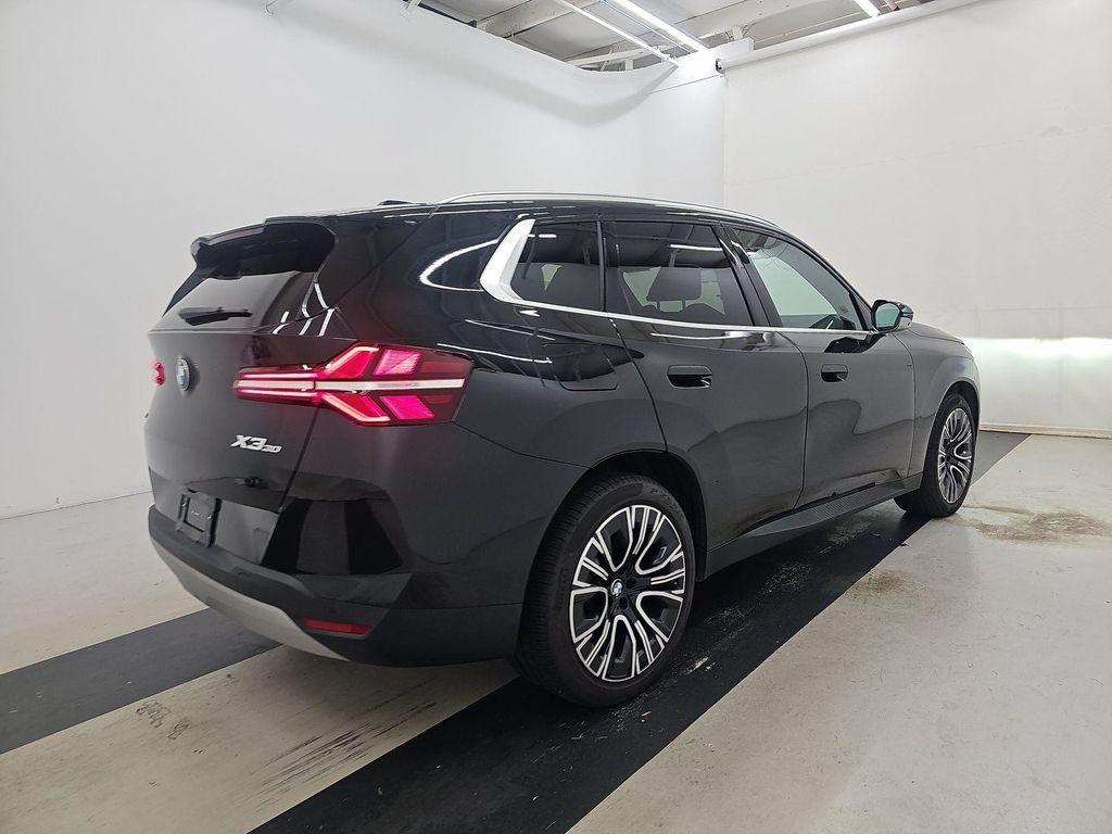 Used 2026 BMW X3 xDrive30i AWD/4WD image 3