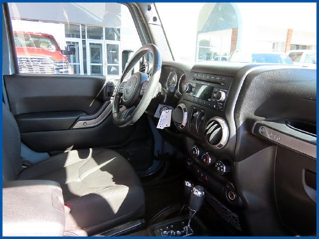 Used 2015 Jeep Wrangler Sport w/ Quick Order Package 24S AWD/4WD image 8