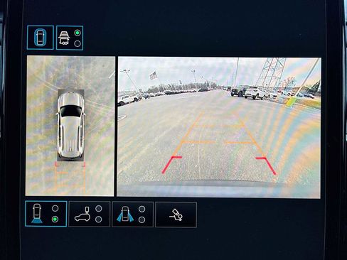 Certified 2025 GMC Acadia Elevation w/ Elevation Premium Package image 15