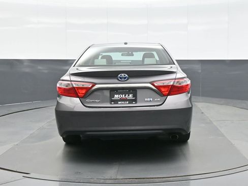 Used 2015 Toyota Camry SE image 6