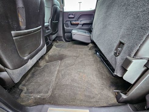 Used 2015 GMC Sierra 3500 Denali w/ Suspension Package, Off-Road image 33