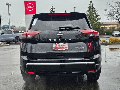 New 2026 Nissan Rogue Platinum image 4