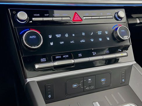 New 2026 Hyundai Santa Fe Limited AWD/4WD image 11