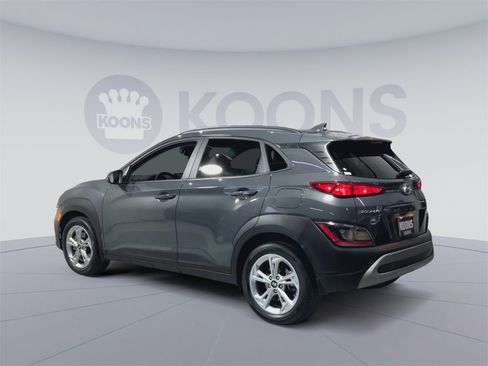 Used 2023 Hyundai Kona SEL image 8