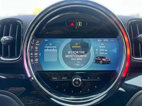 Used 2022 MINI Cooper Countryman image 12