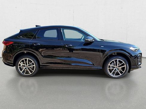 New 2026 Audi Q5 Premium Plus AWD/4WD image 4