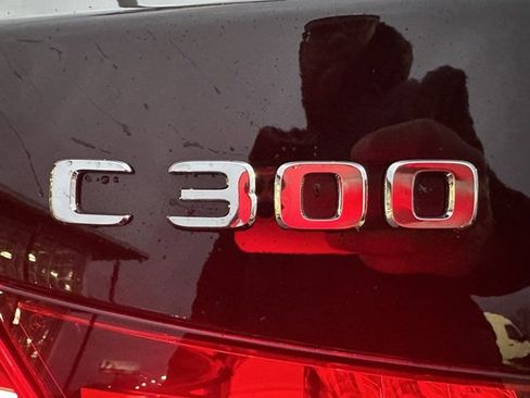 Used 2025 Mercedes-Benz C 300 4MATIC Sedan image 9