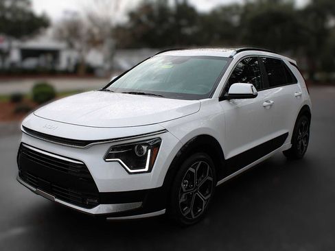 New 2025 Kia Niro EX image 14