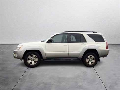 Used 2004 Toyota 4Runner Limited image 2