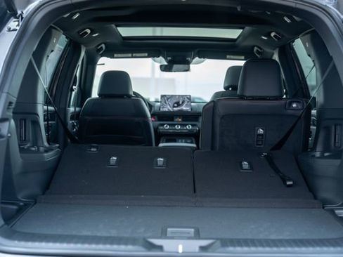 New 2025 Honda Pilot TrailSport image 17
