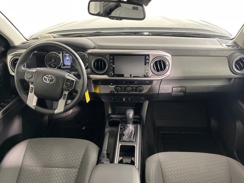 Used 2022 Toyota Tacoma SR5 image 17