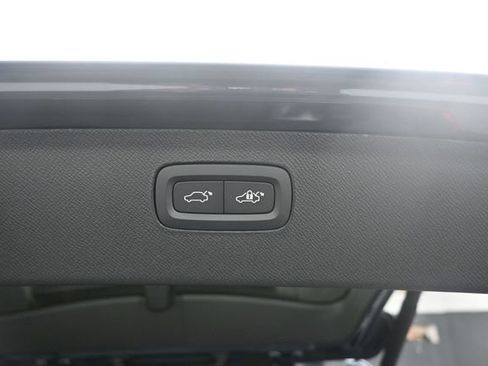 New 2026 Volvo XC90 T8 Ultra w/ Protection Package Premier AWD/4WD image 25