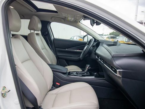 Used 2025 MAZDA CX-30 AWD 2.5 S w/ Preferred Package image 18