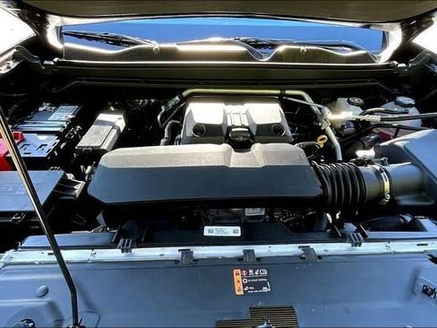 New 2025 GMC Canyon AT4 w/ Nightfall Edition image 11