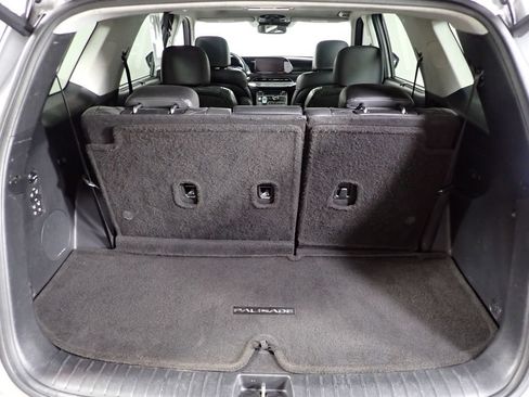 Used 2021 Hyundai Palisade Limited FWD image 16