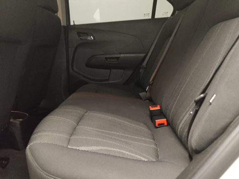 Used 2019 Chevrolet Sonic LT w/ Convenience Package FWD image 18