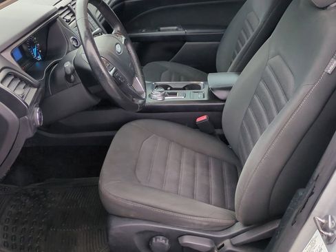 Used 2018 Ford Fusion S w/ Equipment Group 101A image 16