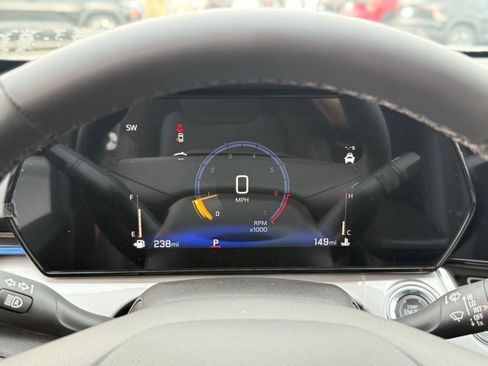 New 2026 Chevrolet Trax LT w/ Driver Confidence Package FWD image 22