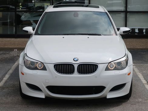 Used 2008 BMW M5 RWD image 4