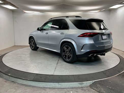 New 2026 Mercedes-Benz GLE 450 4MATIC image 3