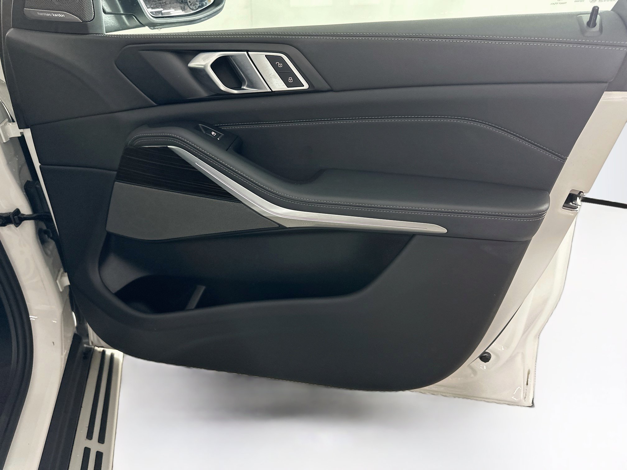 Used 2026 BMW X5 sDrive40i RWD image 34